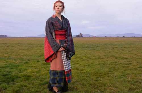 американка пришла на распродажу и купила сушилку за обнимашки американка пришла на распродажу и купила сушилку за обнимашки