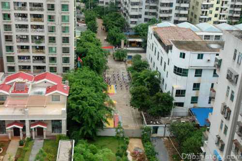 зарядка в розетке зарядка в розетке